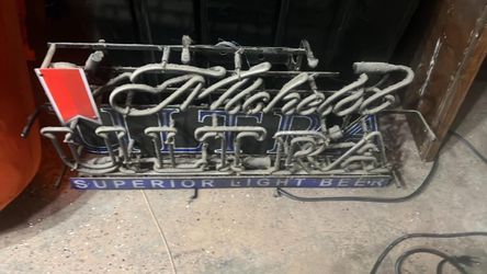 Michelob Ultra Neon