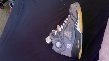 Jordan 5 offwhite size 10 no insoles