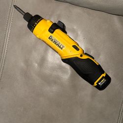 Dewalt Screwdriver