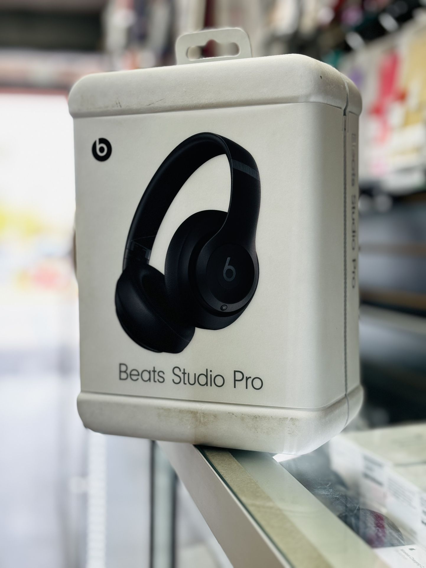 Beats Studio Pro 