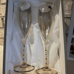 CHAMPAGNE GLASSES 