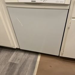 Kenmore Ultra wash Quiet Guard 4 Dishwasher