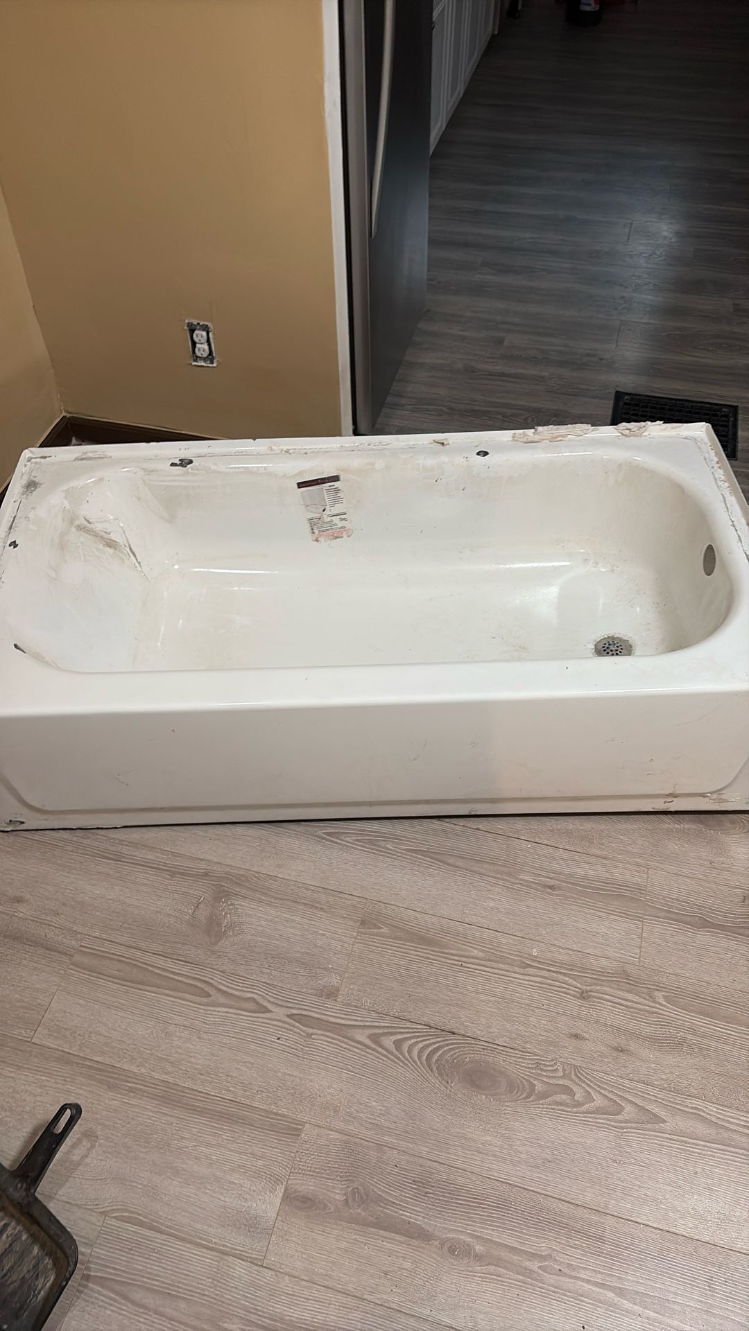Brand New Tub