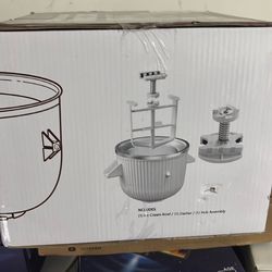 Ice cream maker attachment