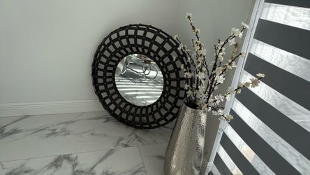 Beautiful Access Mirror