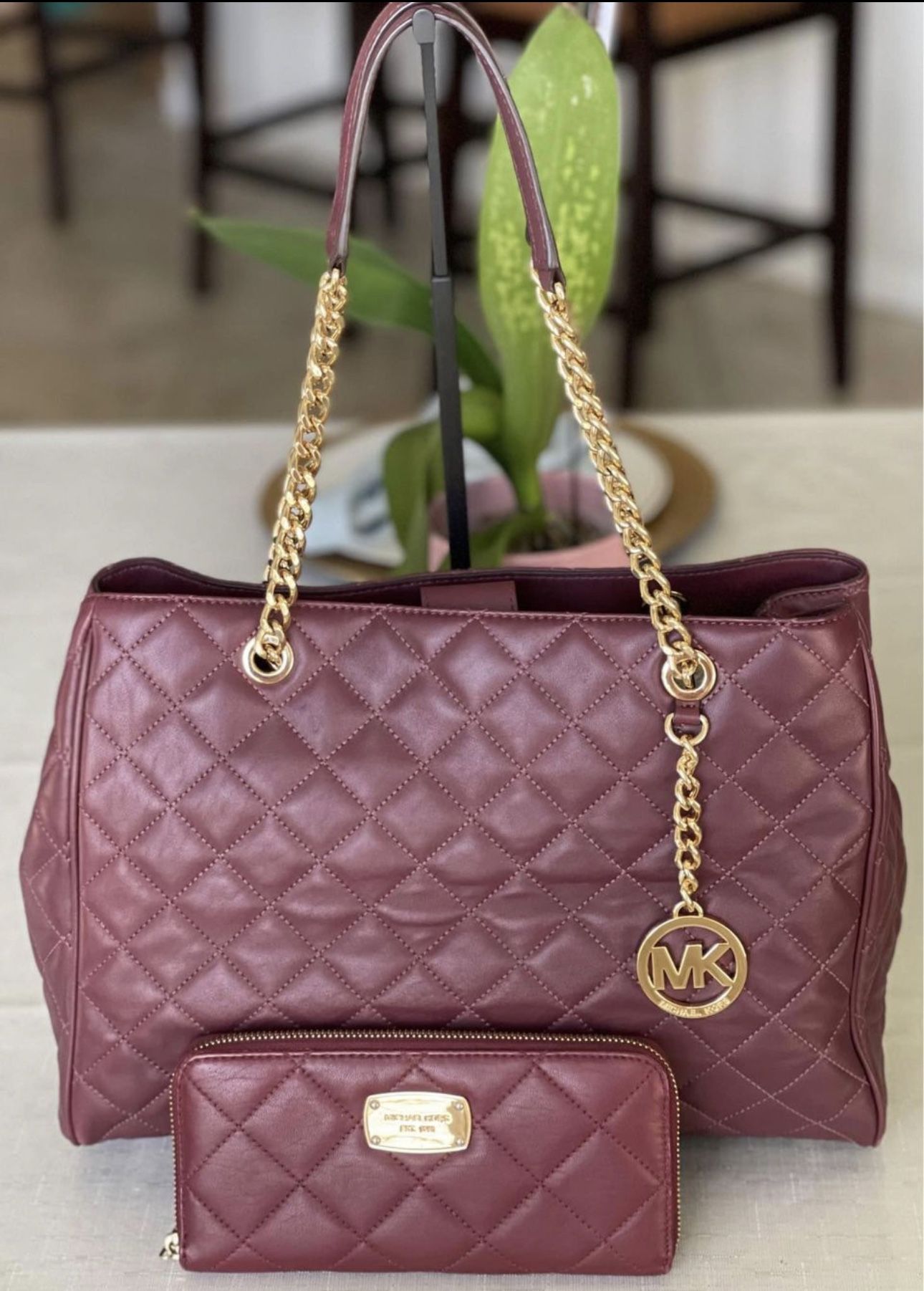 Louis Vuitton Authentic Handbag for Sale in Albuquerque, NM - OfferUp