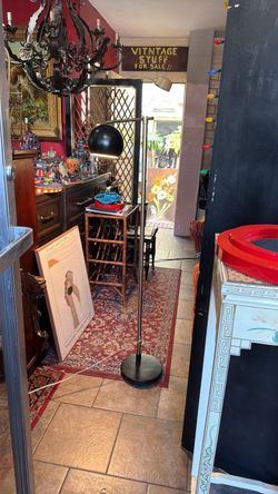 Mid century style floor lamp