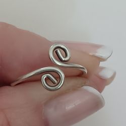 Vtg.sterling Silver " SWIRLS" RING- SZ6