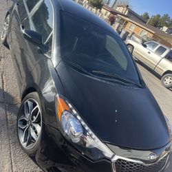 2016 KIA Forte 5-Door