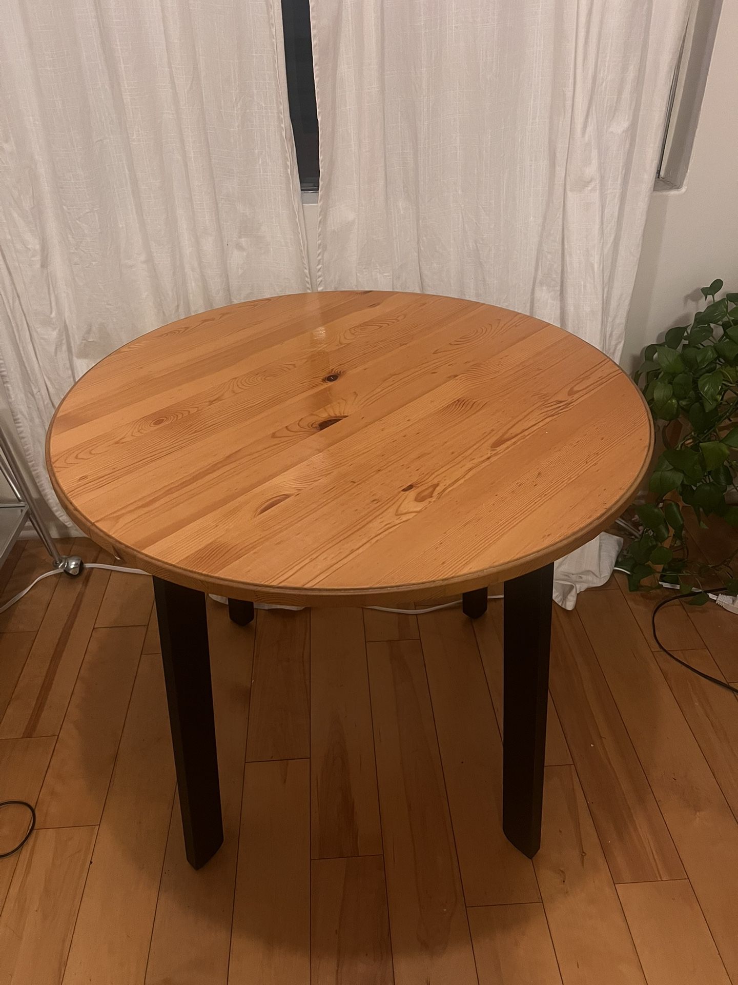 IKEA Round Table 