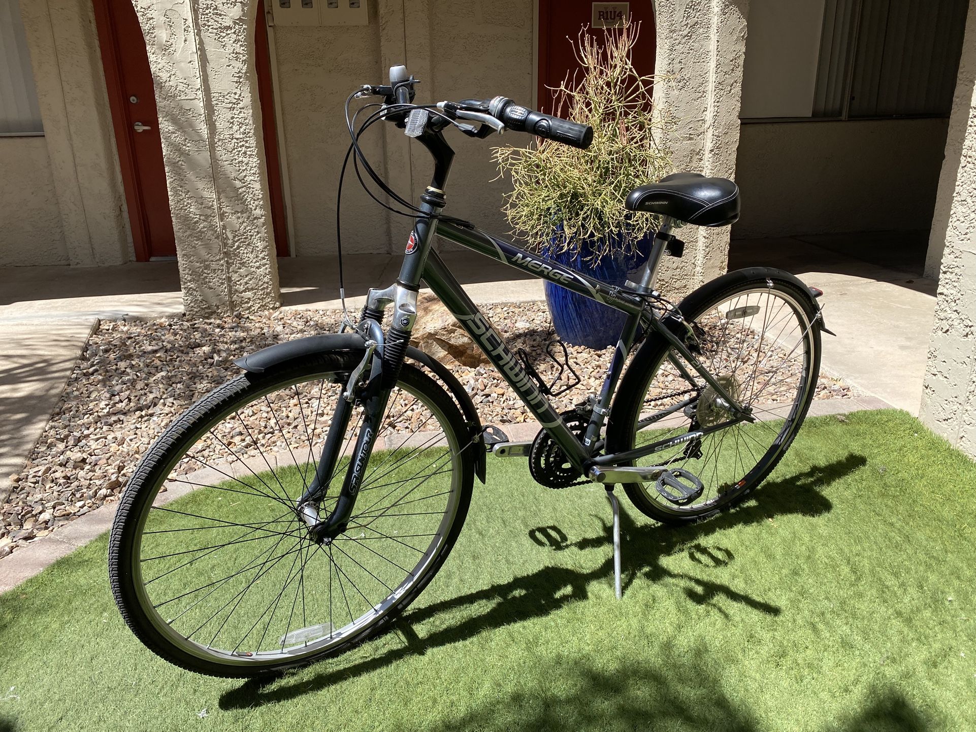 Great Condition Schwin Merge bike
