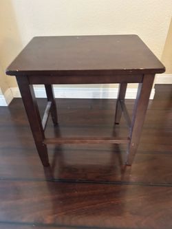 Small end table