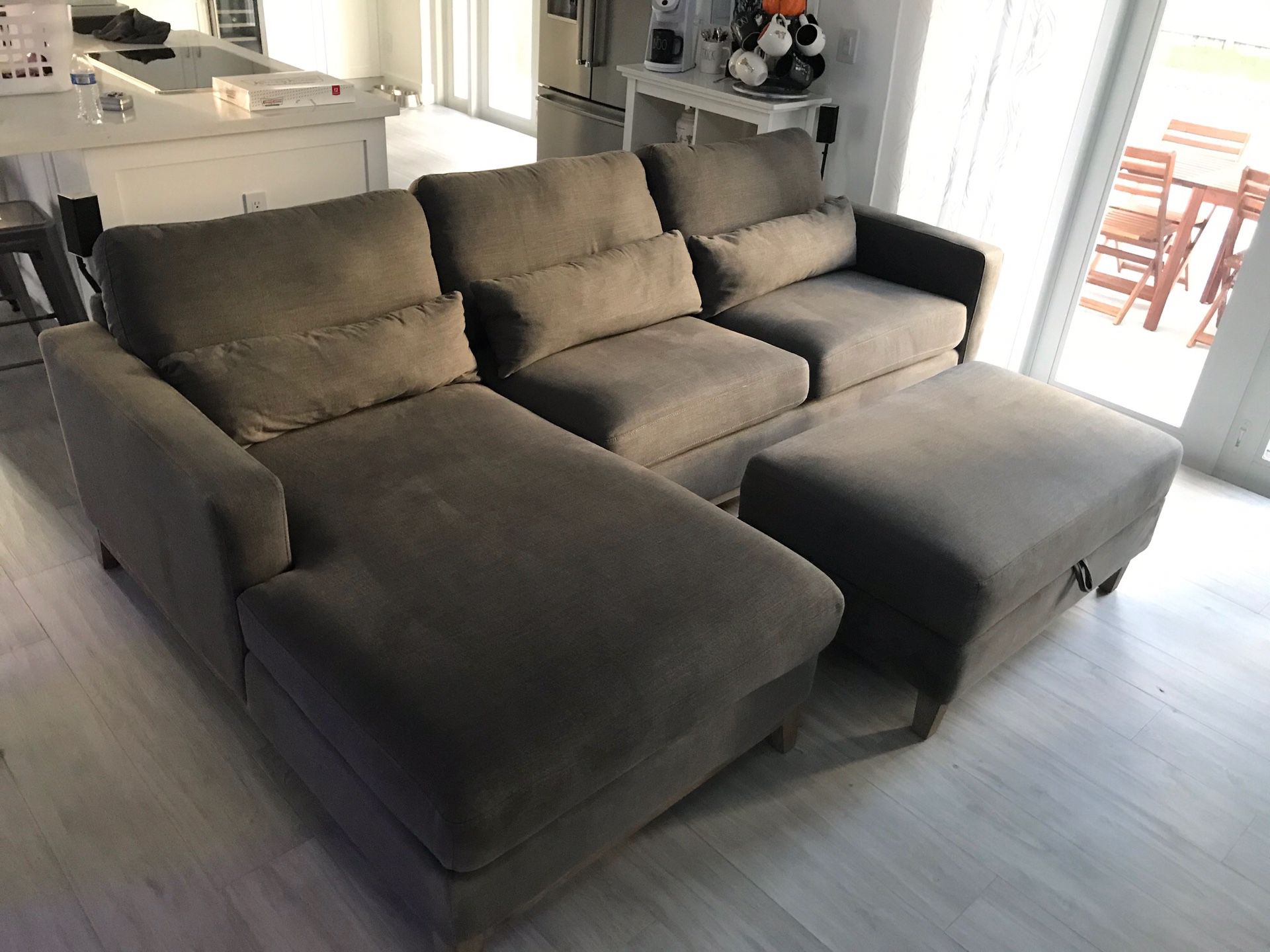 Sectional Couch with storage Ottoman