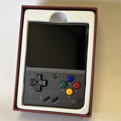 Retro Handheld Console Lot