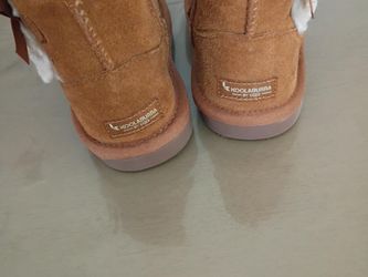 Koolaburra by UGG Toddler Victoria Mini Boots – Size 8