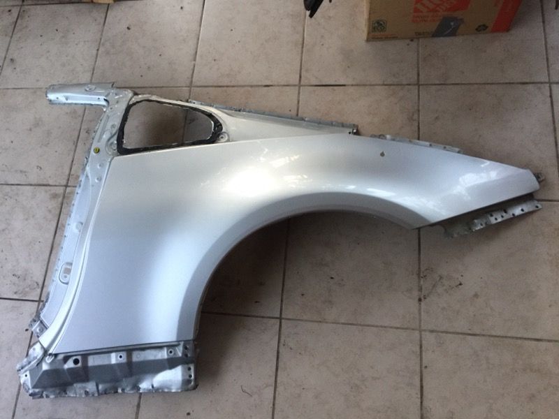 03-08 NISSAN 350z LEFT DRIVER REAR QUARTER PANEL OEM SILVER K23