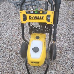 DeWalt 2400  Electric Pressure Washer