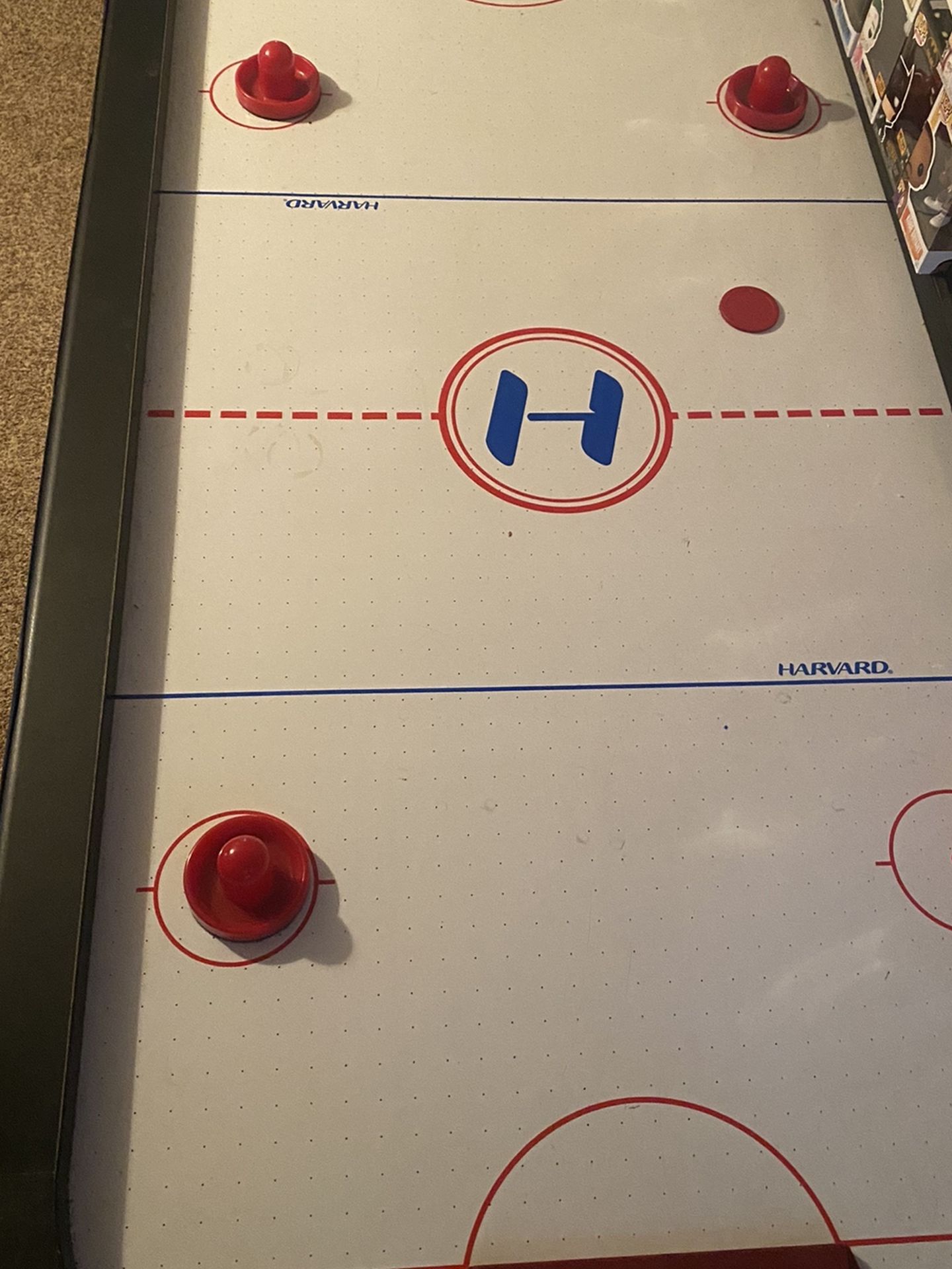 Air Hockey Table