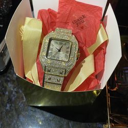 Golden Gold Piece Resizable Unisex Fit For A King Or A Queen