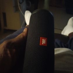Jbl Blue Tooth Speaker Like New 