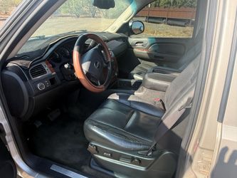 2008 Chevy suburban