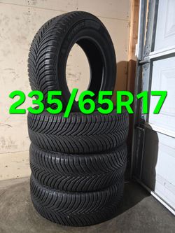 235/65/17 Tires Michelin CrossClimate2 Set of 4