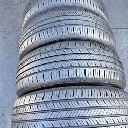 235/60r18 Hankook Tires Cón 80% De Vida Las 4 