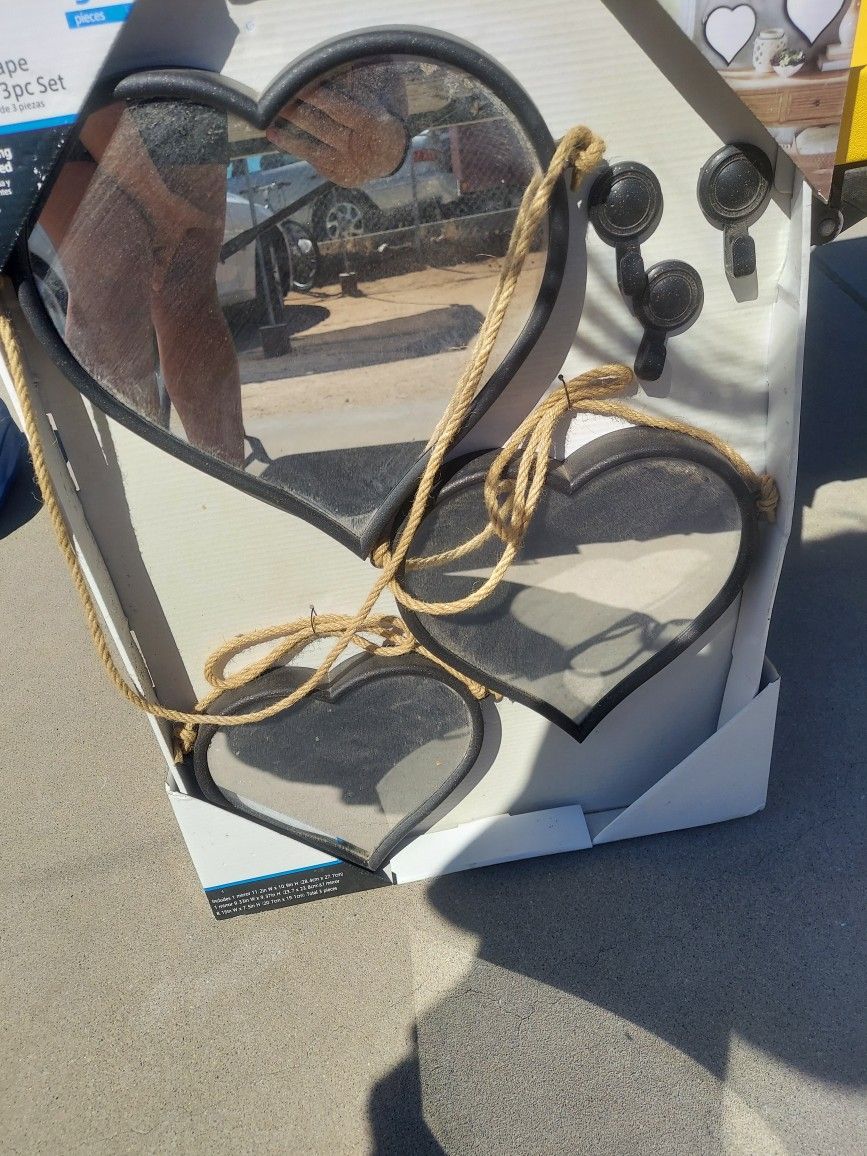 3 Piece heart Mirror