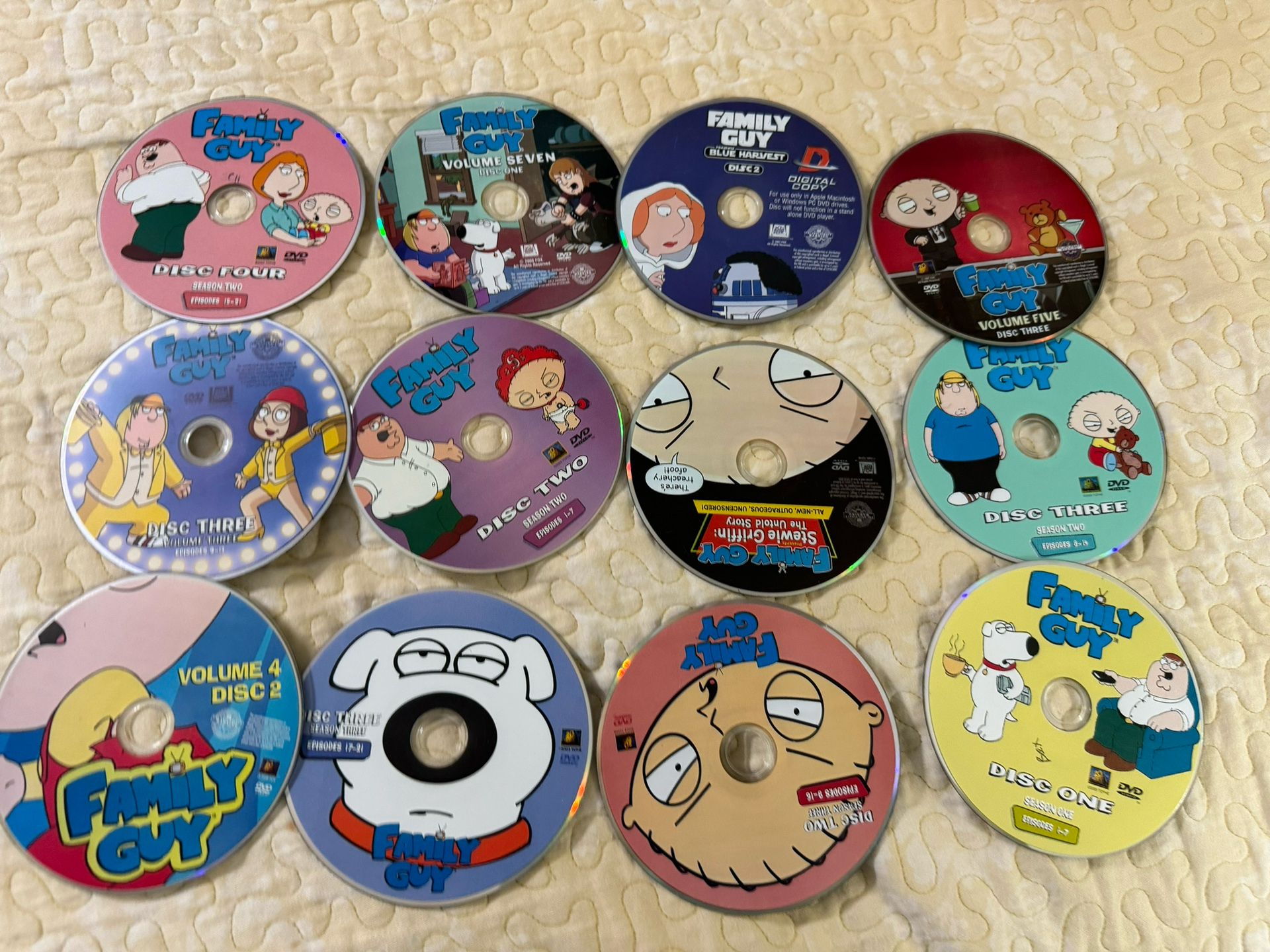 12 Set Family Guy Dvds As Pictured