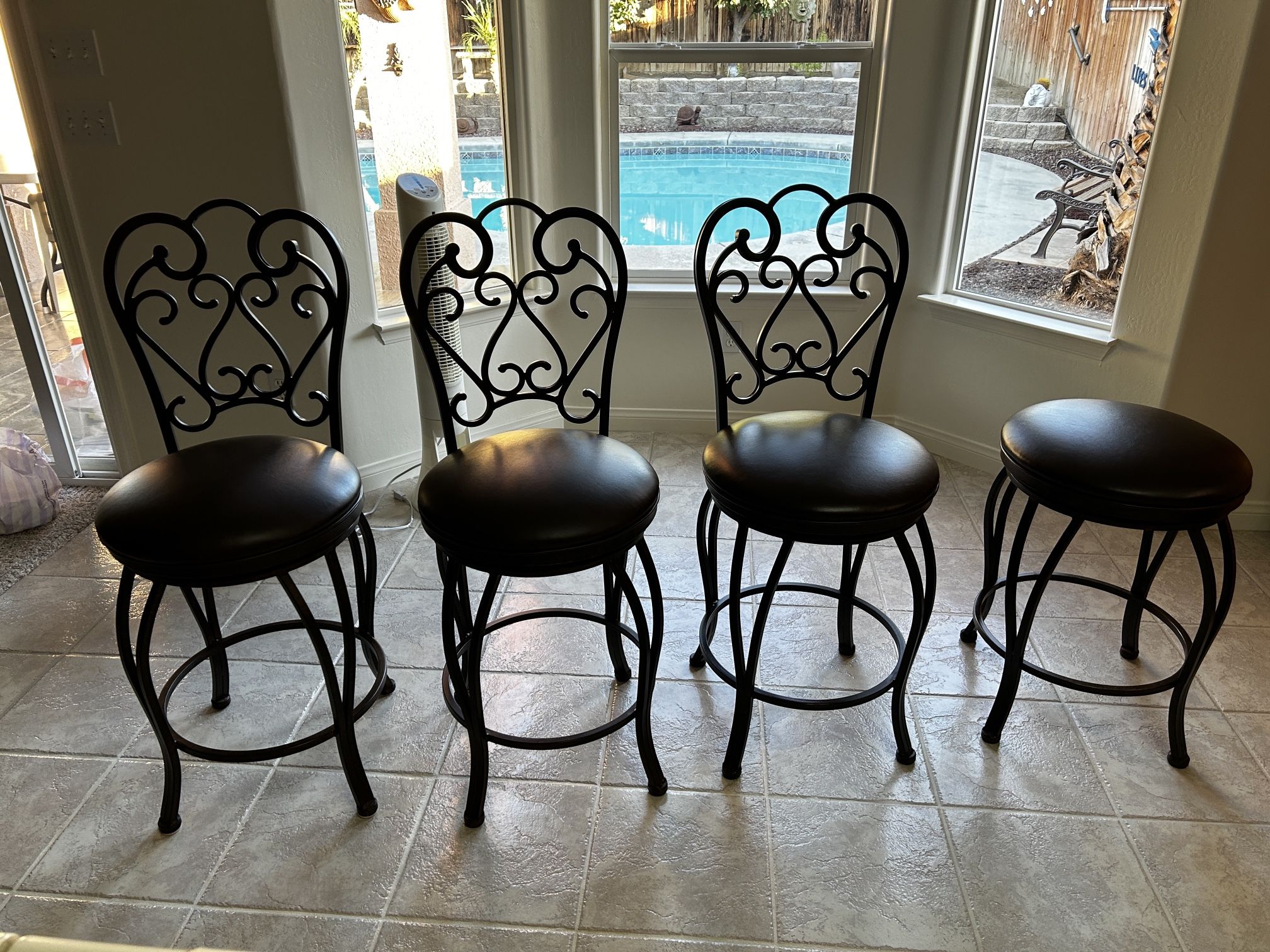 Bar Stools Like New