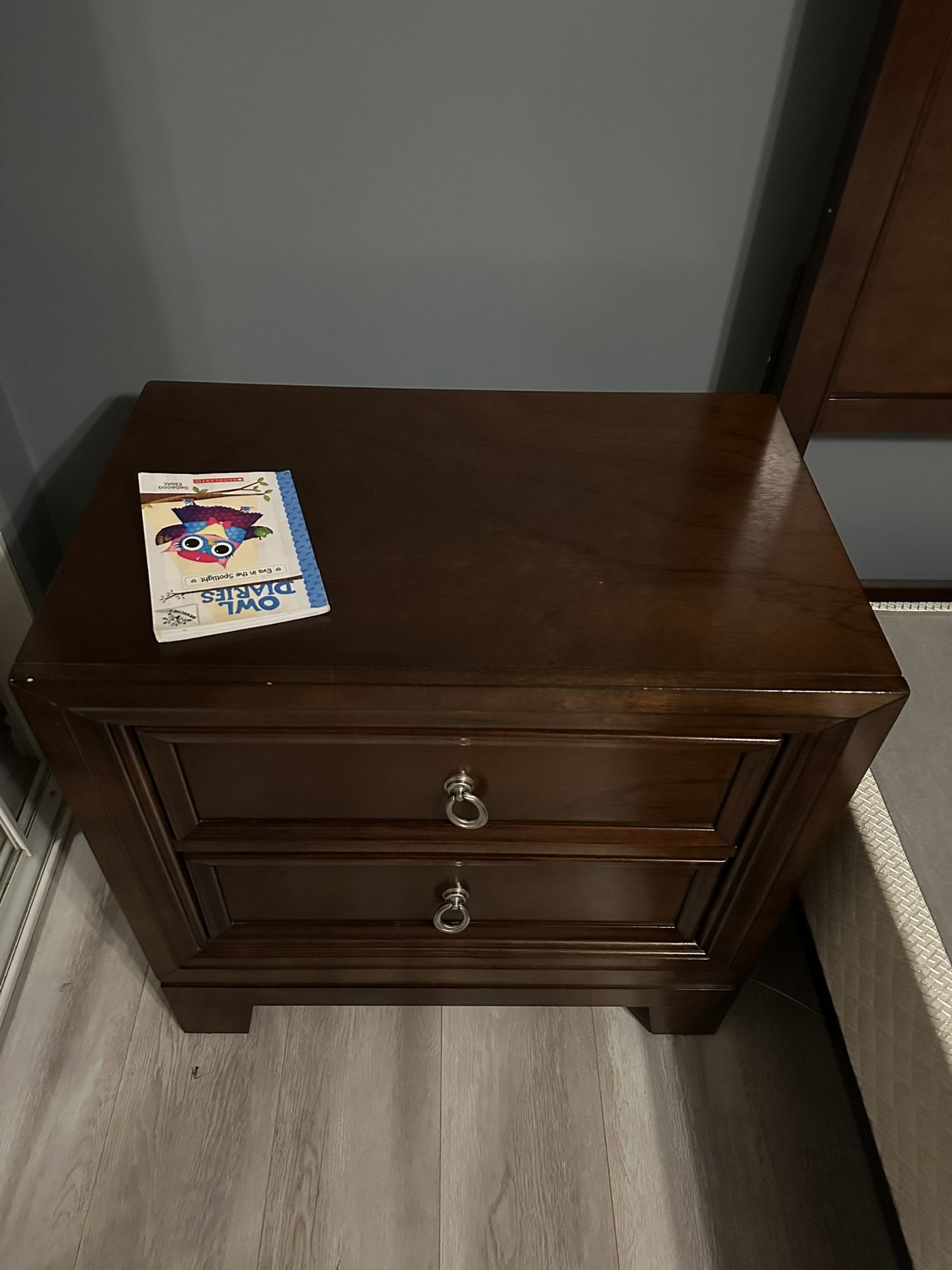 Walnut Bedroom Set $300