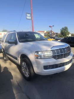 2012 Lincoln Navigator