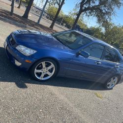 2003 Lexus IS