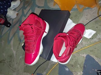 Jordan's  11 win like 96  size  10.5