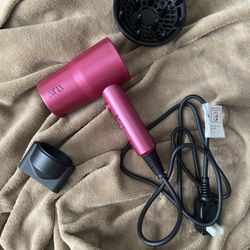 Aina Detachable Blow Dryer and Diffuser 
