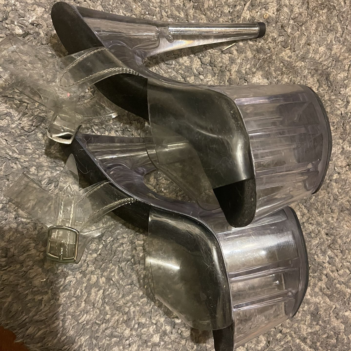 Dirty Used Pleasers - Adore Clear Black - Size 6 - 7” Heel