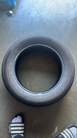 225 55 17 tire