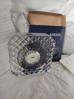 MIKASA Cristal Clock Parker 4in (contact info removed)