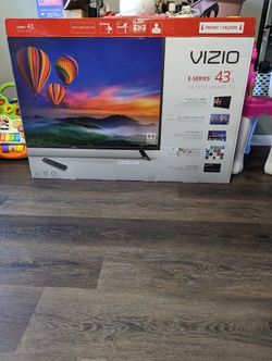 Vizio 43" 4K Smart TV