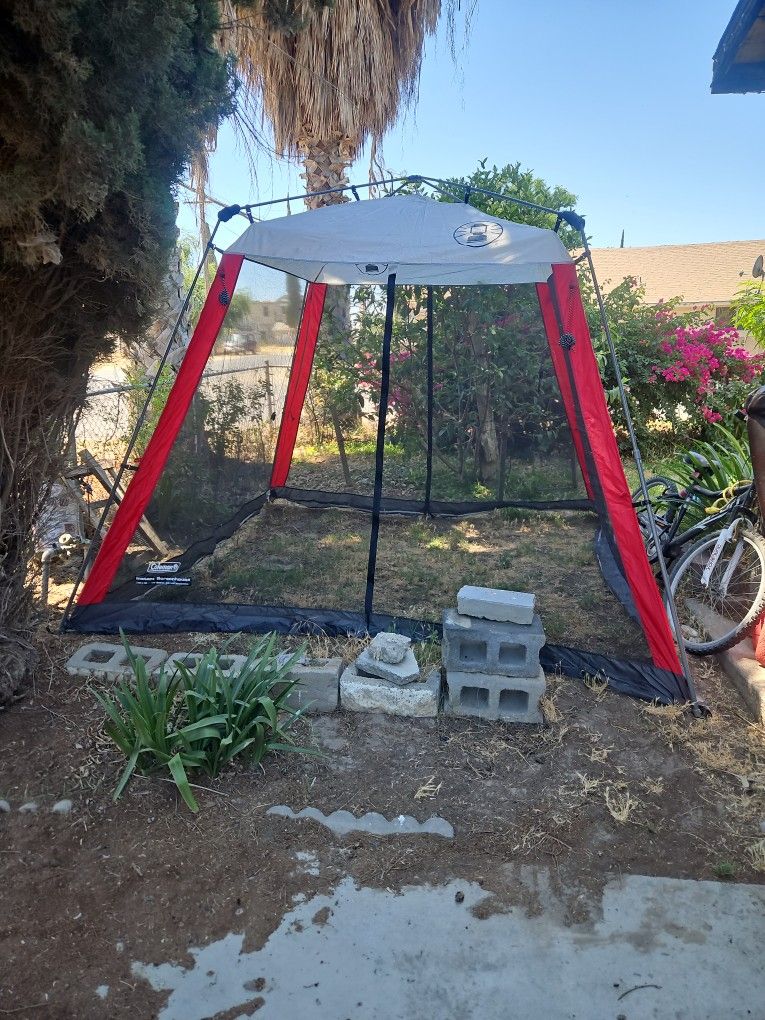 Coleman Screen Canopy