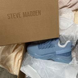 Steve Madden Maxima Sneakers 