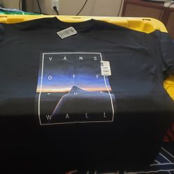 Vans Off The Wall T Shirt.  XL. $20. Pickup In Oakdale 