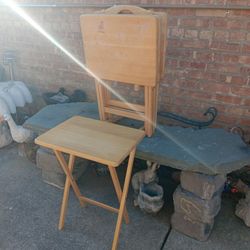 4 Pieces Folding Wood  Tray Tables 