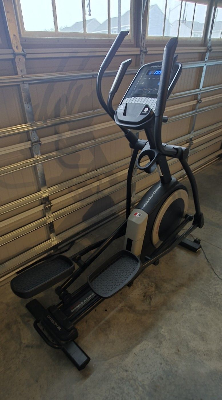 ProForm Carbon EL Elliptical pfel55920