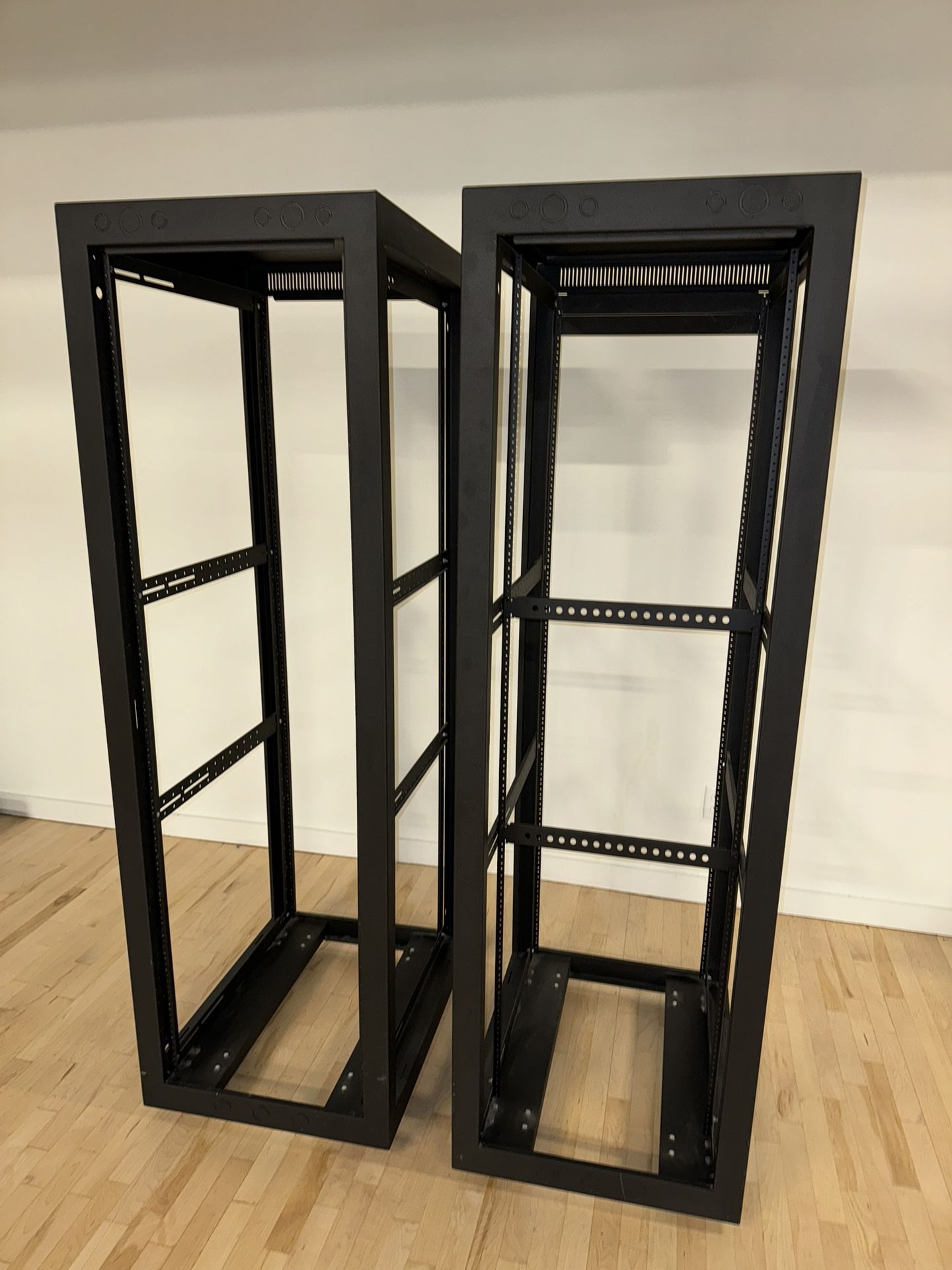 42U AV Rack w/ Wheels OBO