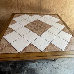 Kitchen Table And 4Chairs