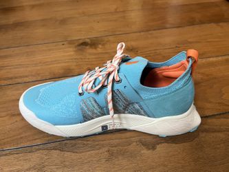 BRAND NEW XPonent Running Shoes
