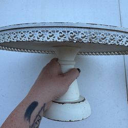 2 Vintage Style Cake Stands
