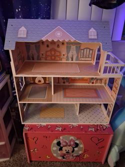Doll house