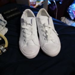 all white converse all star. new.size 3